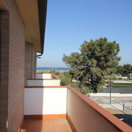 Flat 150m From The And Centre Of Rosolina *