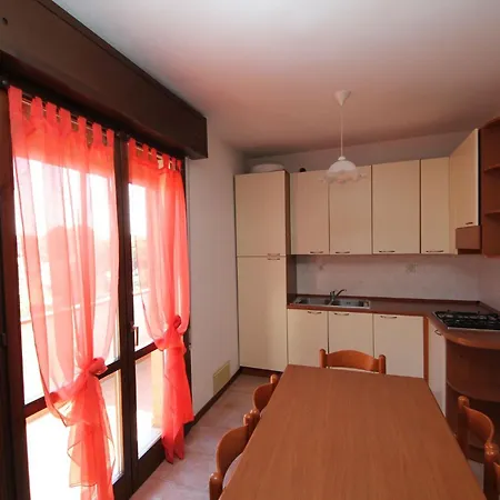 Flat 150m From The And Centre Of Rosolina Apartment *