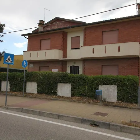 Flat 150m From The And Centre Of Rosolina Apartment *
