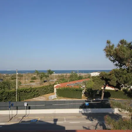 Flat 150m From The And Centre Of Rosolina