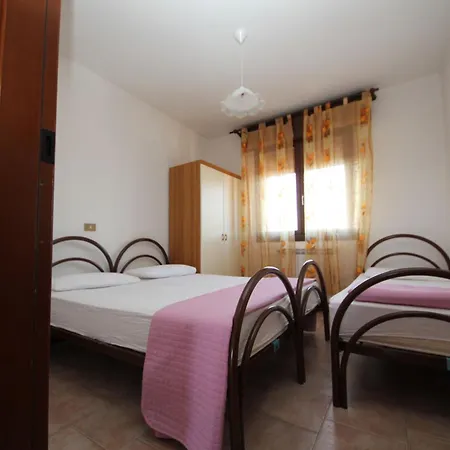 Flat 150m From The And Centre Of Rosolina *